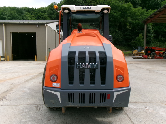 2023 Hamm HC120I
