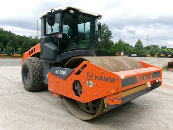 2023 Hamm HC120I