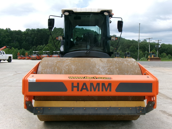 2023 Hamm HC120I