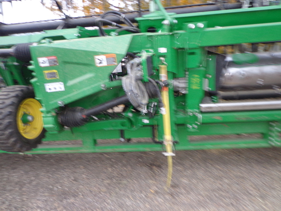 Used 2021 John Deere HD35R Combine Platforms at Horizon Ag & Turf in Edmonton West, AB - Photo11