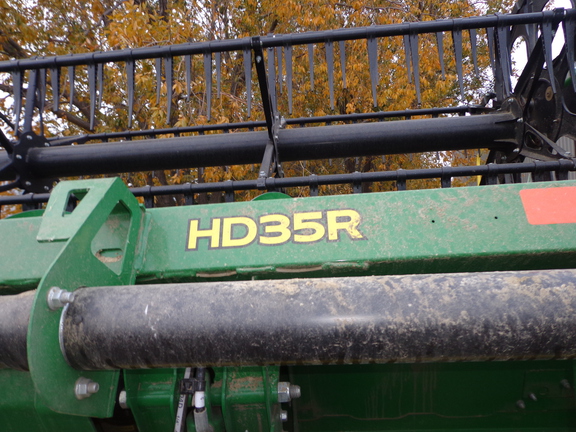 Used 2021 John Deere HD35R Combine Platforms at Horizon Ag & Turf in Edmonton West, AB - Photo8
