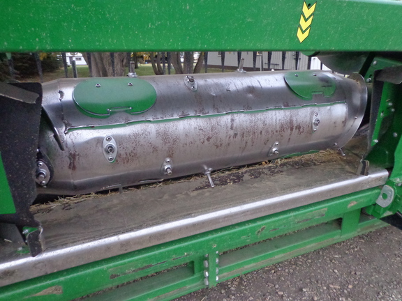 Used 2021 John Deere HD35R Combine Platforms at Horizon Ag & Turf in Edmonton West, AB - Photo10