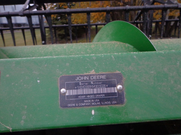 Used 2021 John Deere HD35R Combine Platforms at Horizon Ag & Turf in Edmonton West, AB - Photo13