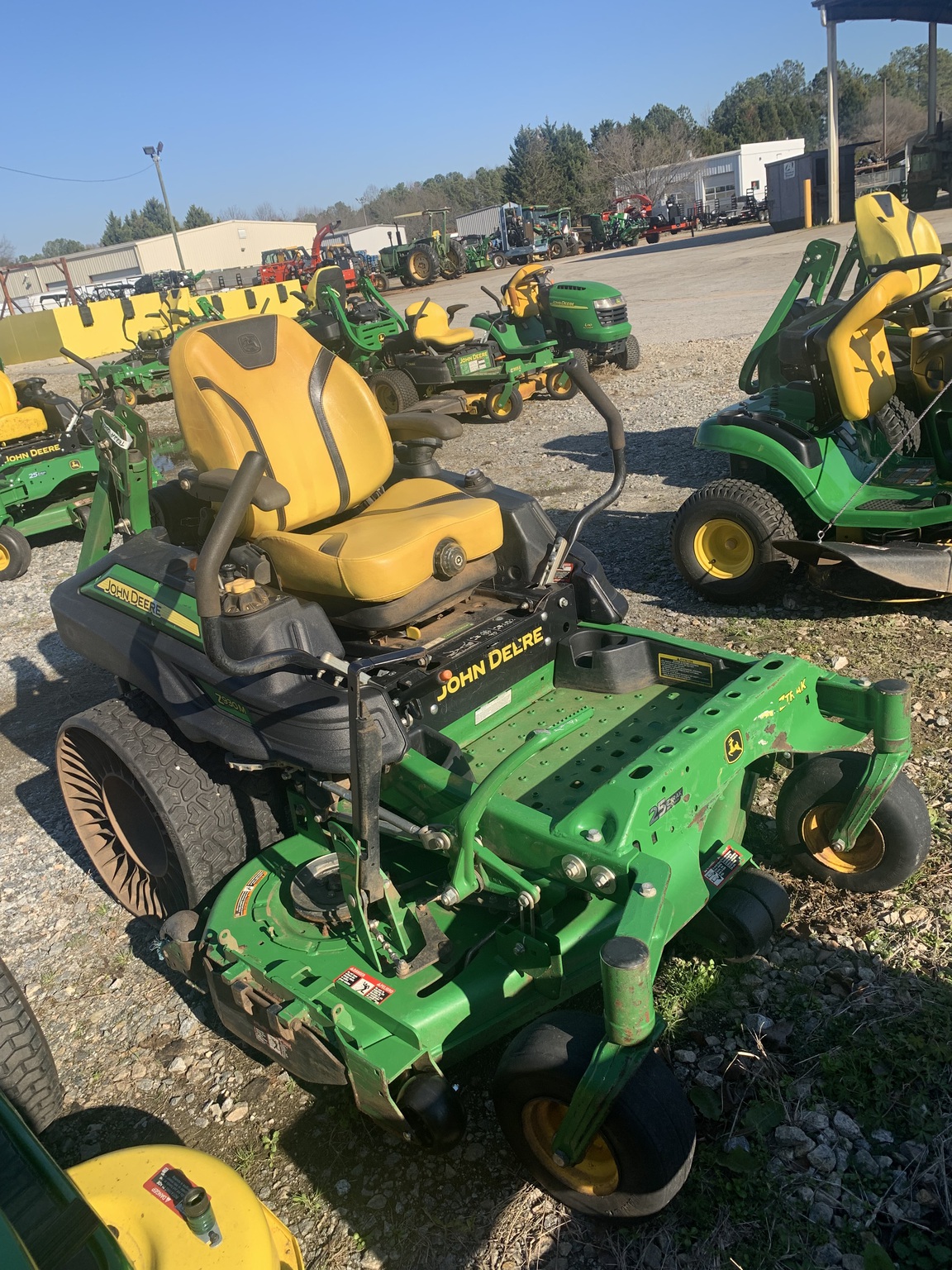 2022 John Deere Z930M Image 2