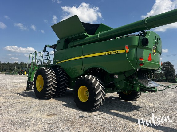 Photo of 2022 John Deere S780