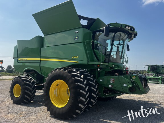 Photo of 2022 John Deere S780