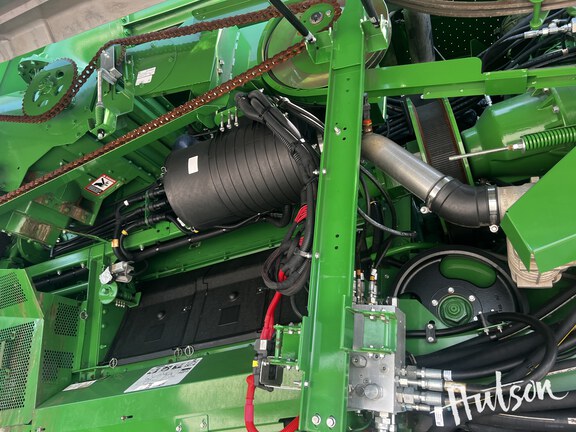 Photo of 2022 John Deere S780