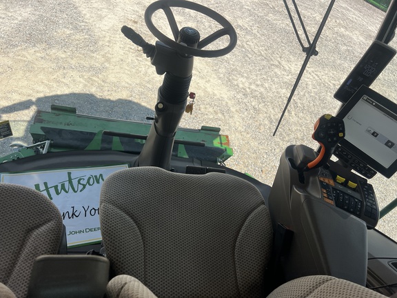 Photo of 2022 John Deere S780