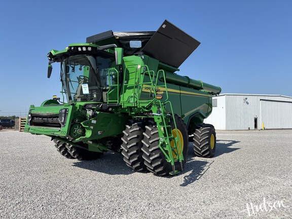 Photo of 2024 John Deere X9 1100