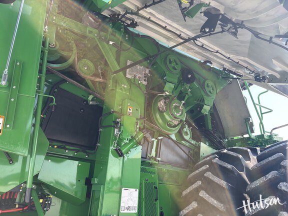 Photo of 2024 John Deere X9 1100