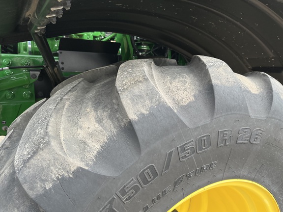 2023 John Deere 800R - Photo11