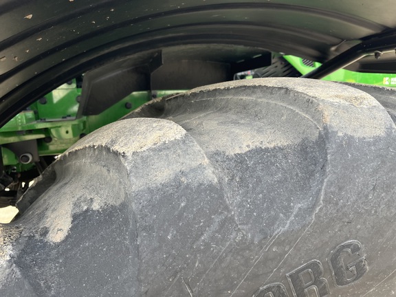2023 John Deere 800R - Photo14