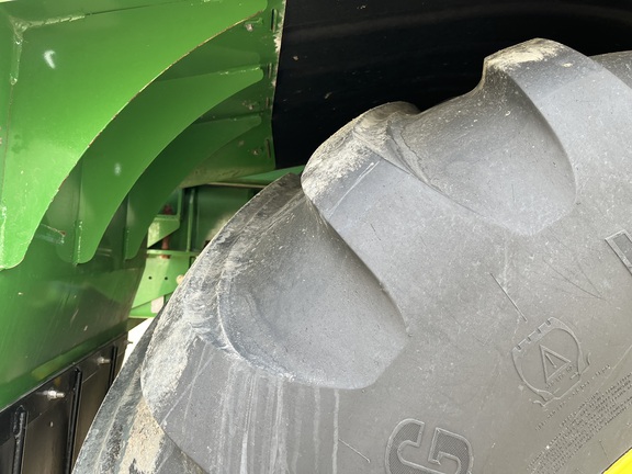2023 John Deere 800R - Photo17