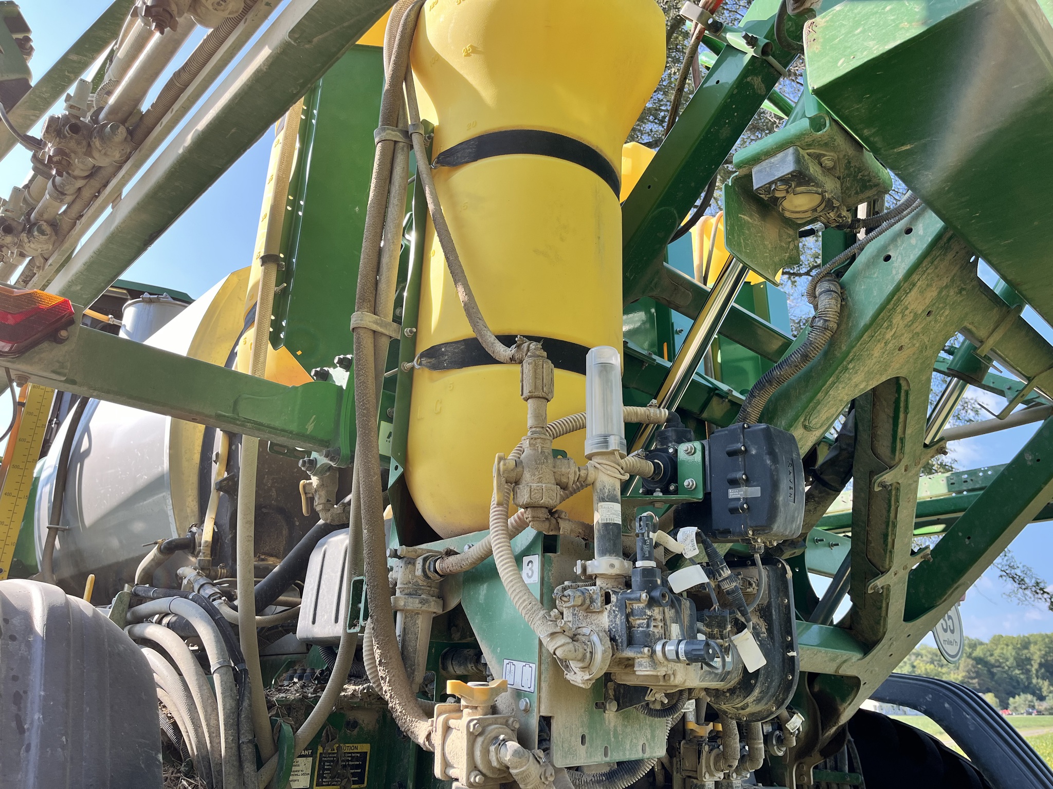Used 2022 John Deere 410R Self Propelled Sprayers at Koenig Equipment in Anna, OH - PhotoXL15