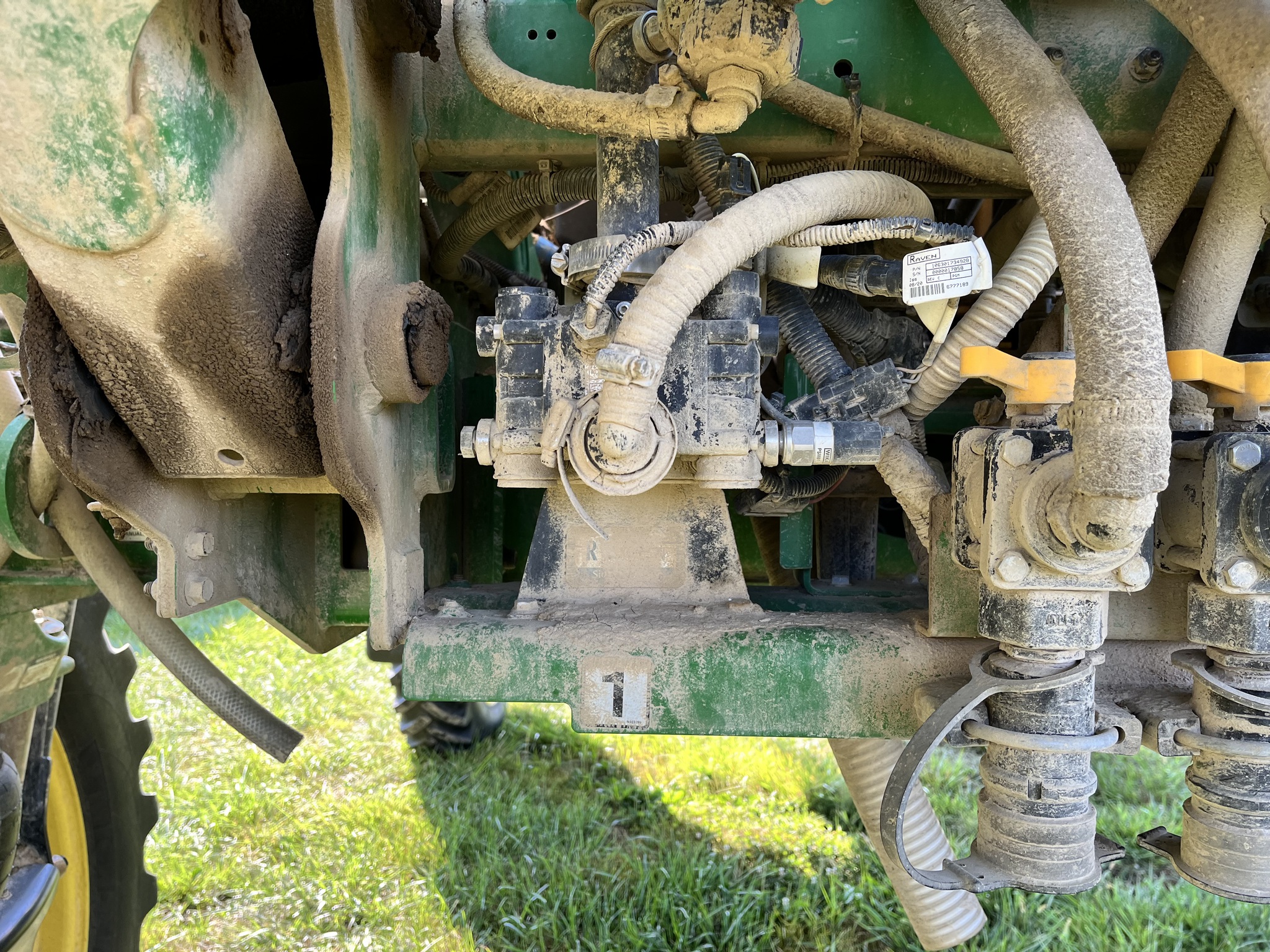 Used 2022 John Deere 410R Self Propelled Sprayers at Koenig Equipment in Anna, OH - PhotoXL14