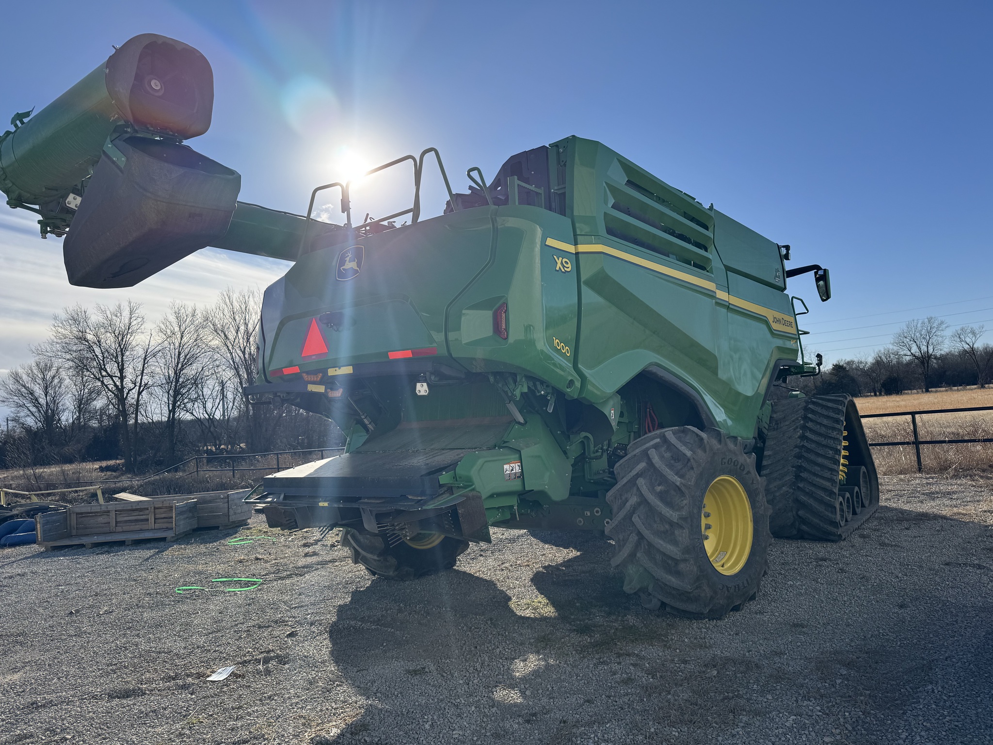  2022 John Deere X9 1000 at Heritage Tractor in Pittsburg, KS