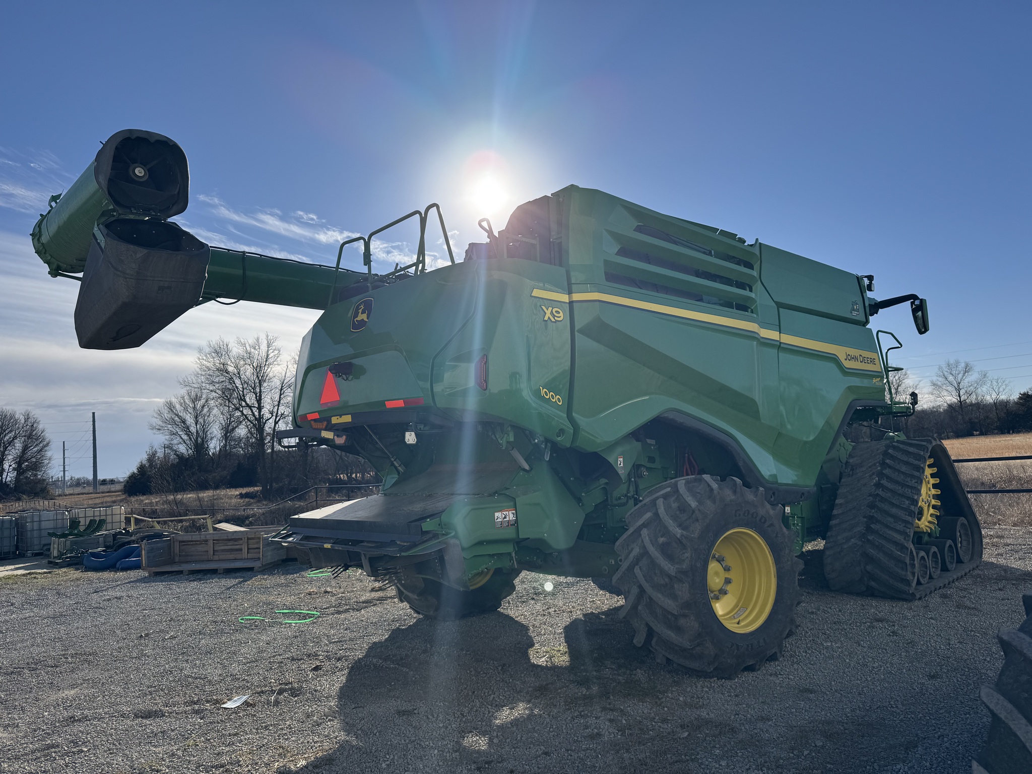  2022 John Deere X9 1000 at Heritage Tractor in Pittsburg, KS
