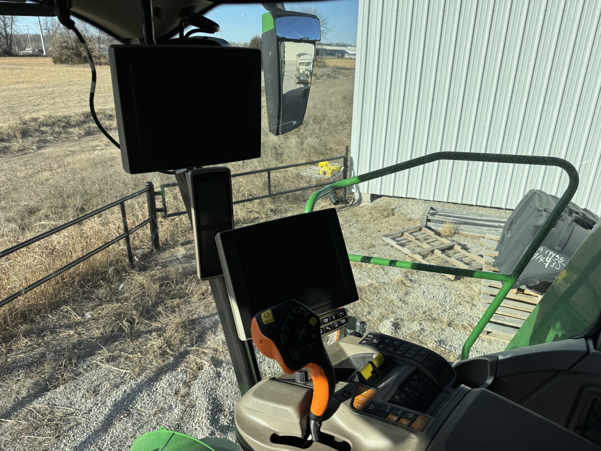  2022 John Deere X9 1000 at Heritage Tractor in Pittsburg, KS