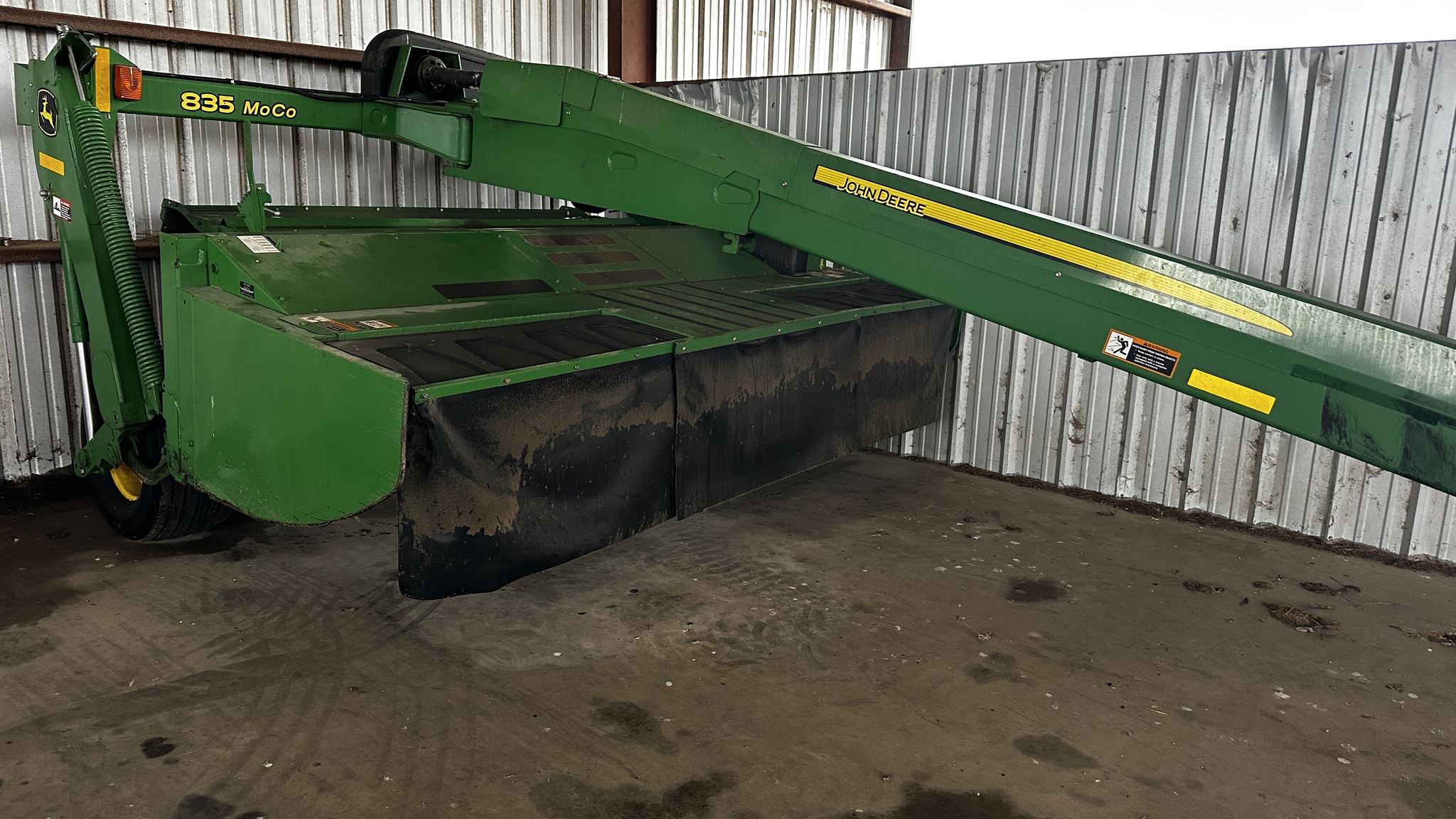  2020 John Deere 835 at Heritage Tractor in Harrison, AR