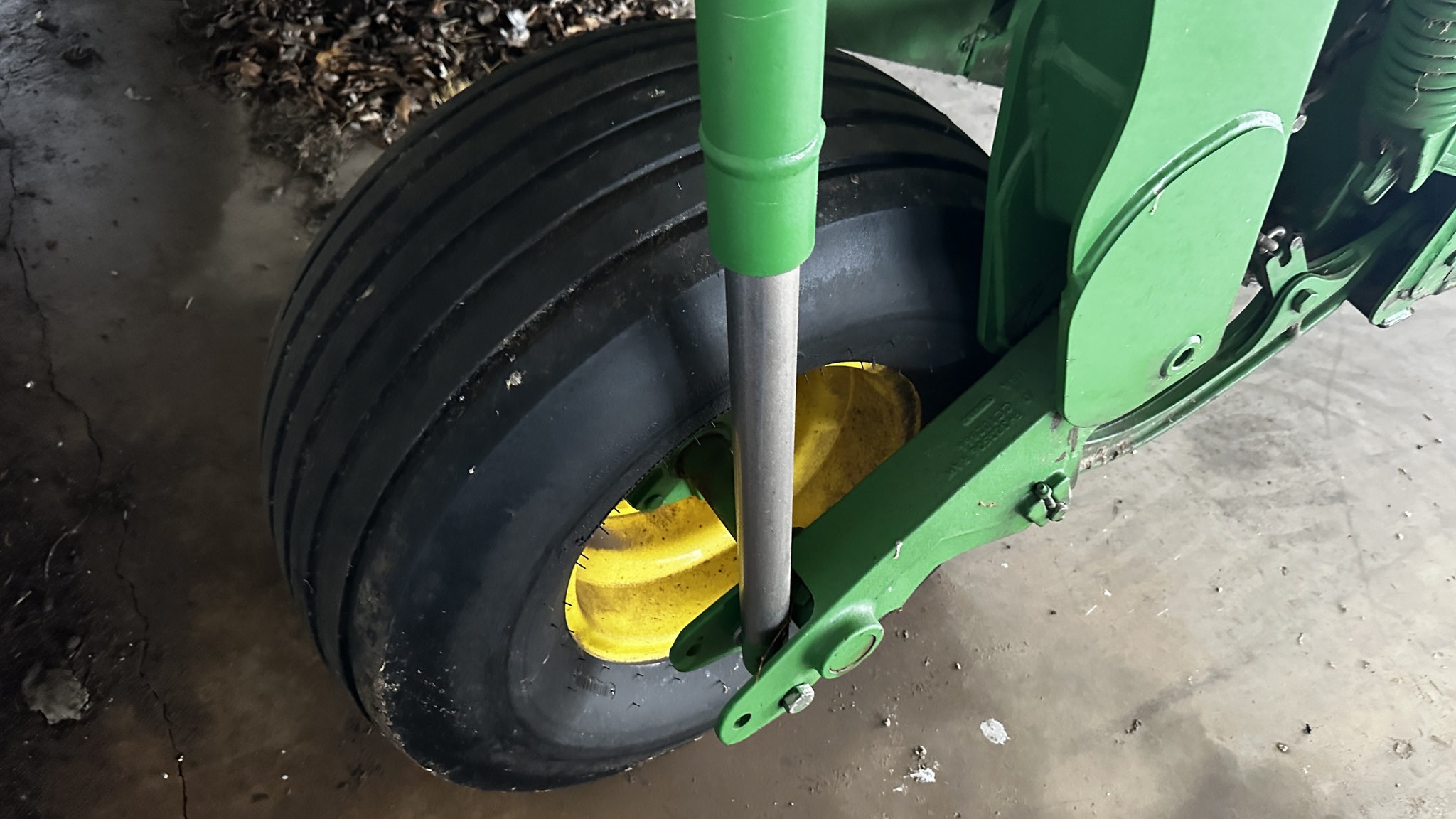  2020 John Deere 835 at Heritage Tractor in Harrison, AR