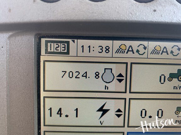 Photo of 2011 John Deere 7230 Premium