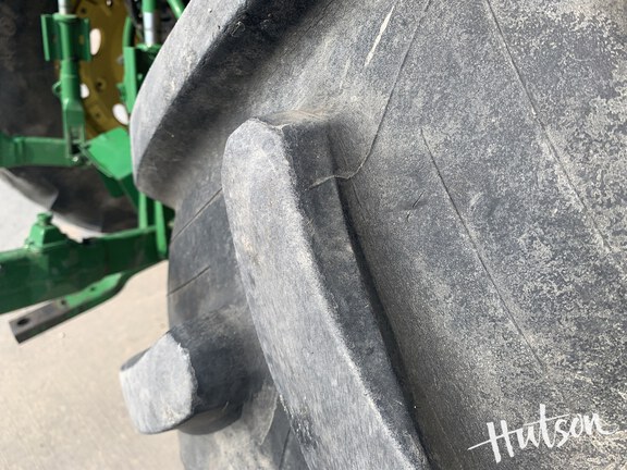 Photo of 2011 John Deere 7230 Premium