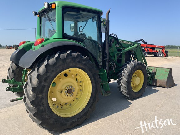 Photo of 2011 John Deere 7230 Premium