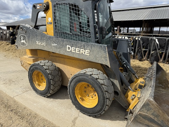 Photo of 2024 John Deere 320G