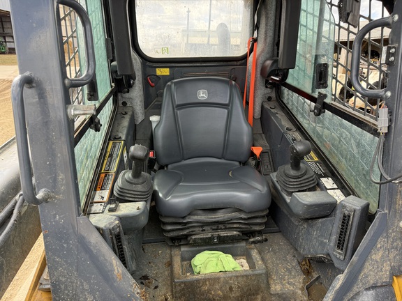 Photo of 2024 John Deere 320G