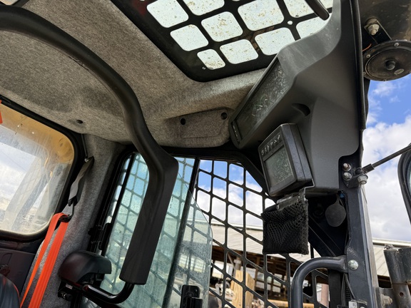 Photo of 2024 John Deere 320G