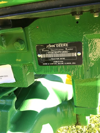 2023 John Deere 5075E Photo 3