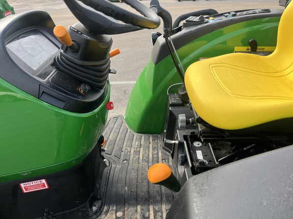 2024 John Deere 4044R Photo 8