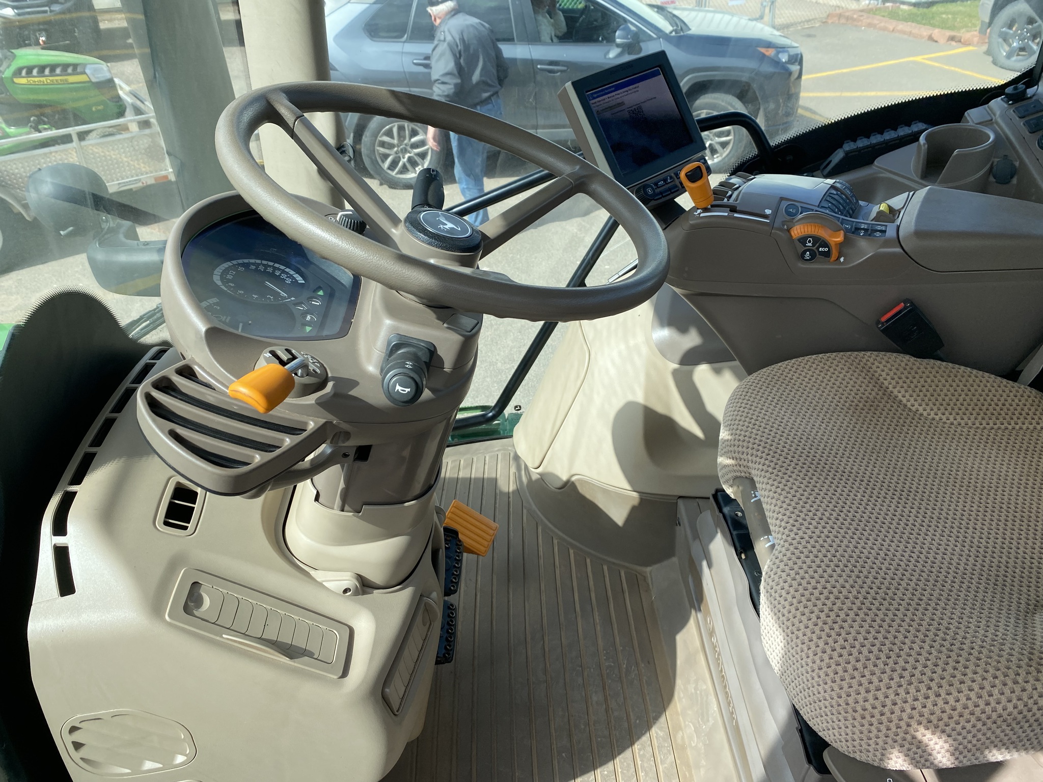 2022 John Deere 6155R Image 21