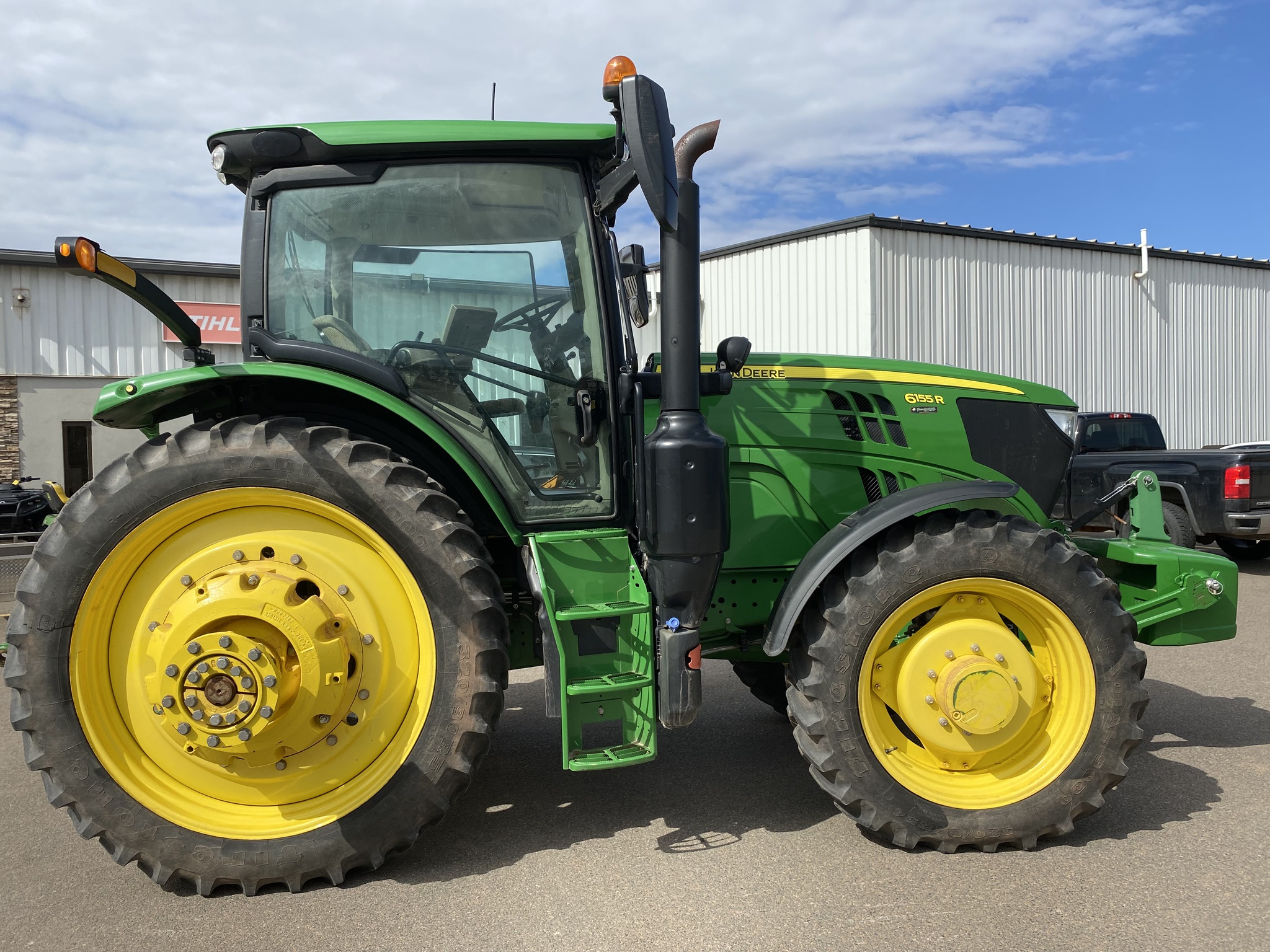 2022 John Deere 6155R Image 5