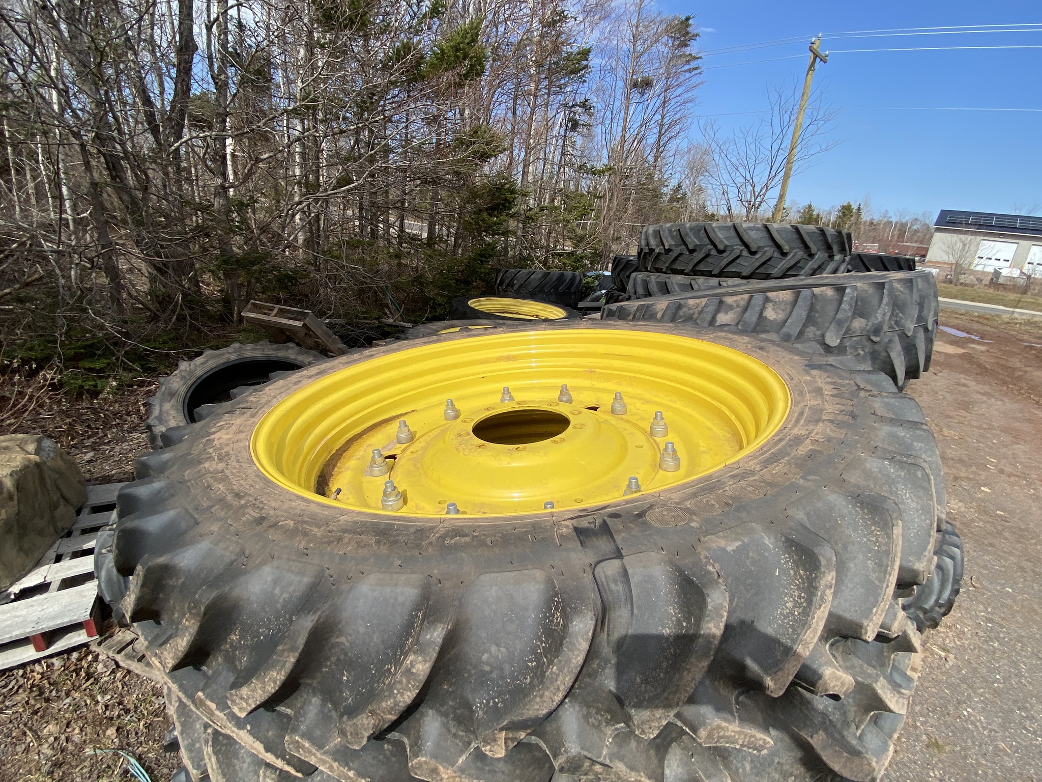 2022 John Deere 6155R Image 11