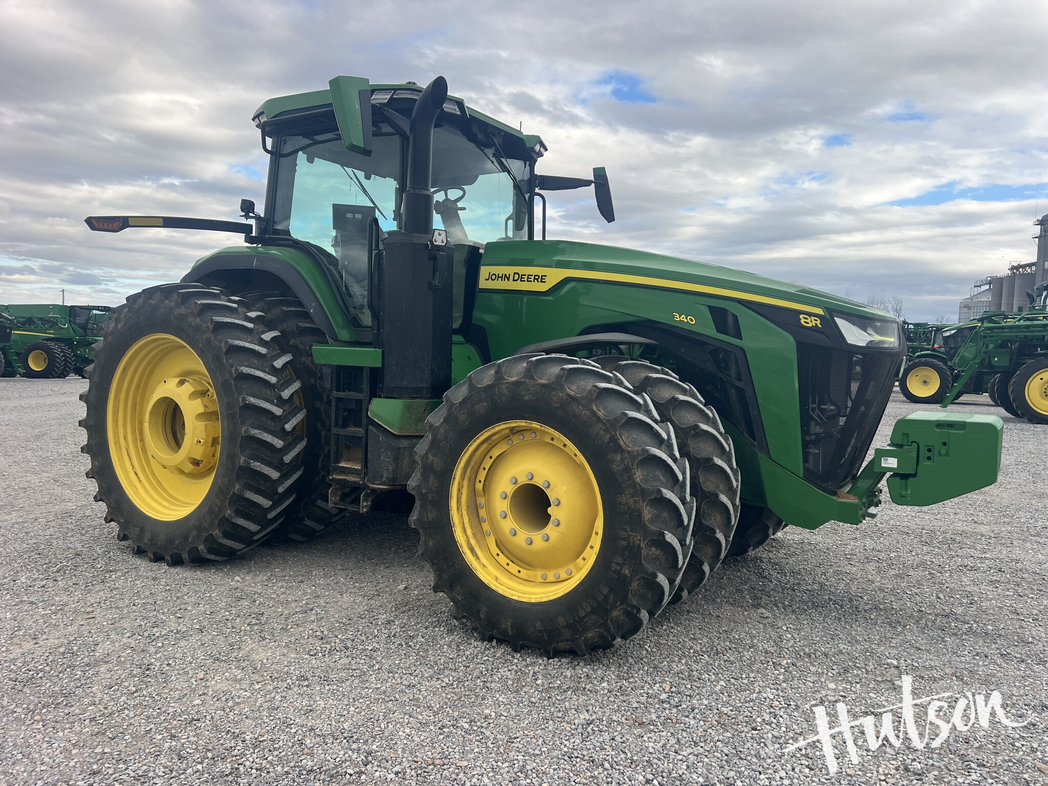 2024 John Deere 8R 340