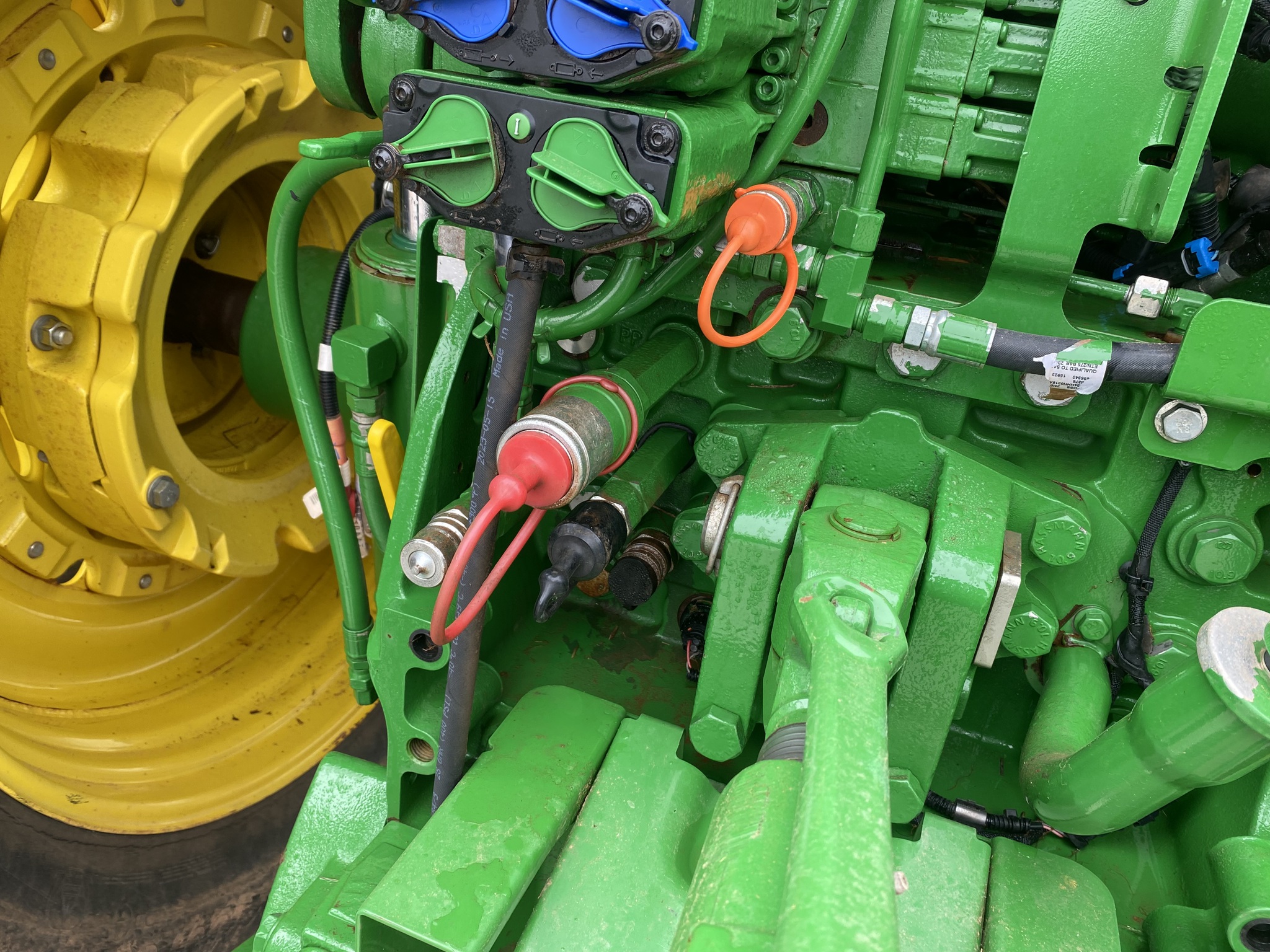 2023 John Deere 7R 210 Image 10