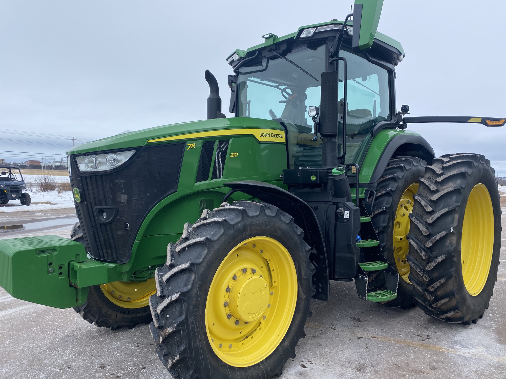 2023 John Deere 7R 210 Image 1