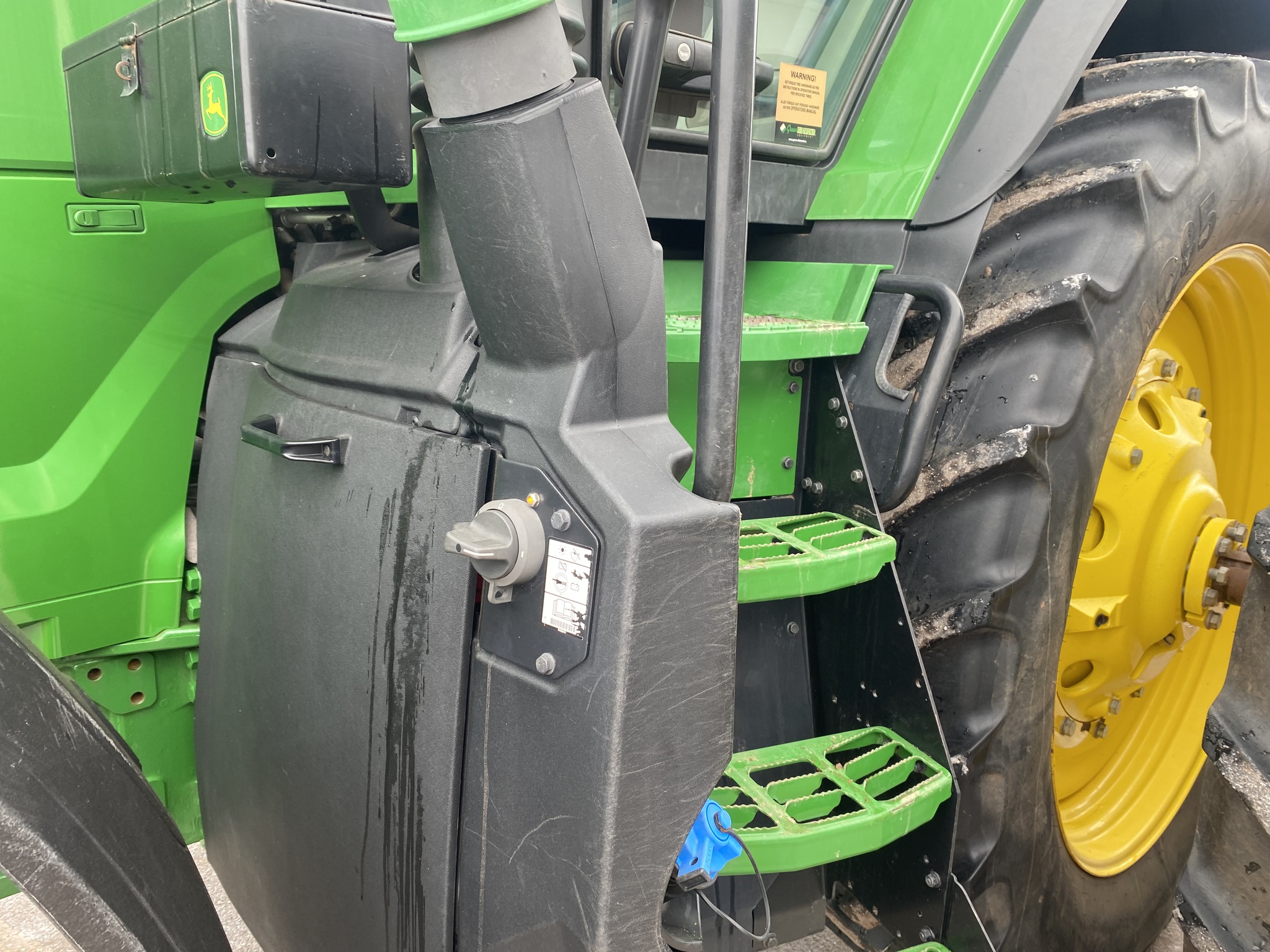 2023 John Deere 7R 210 Image 14