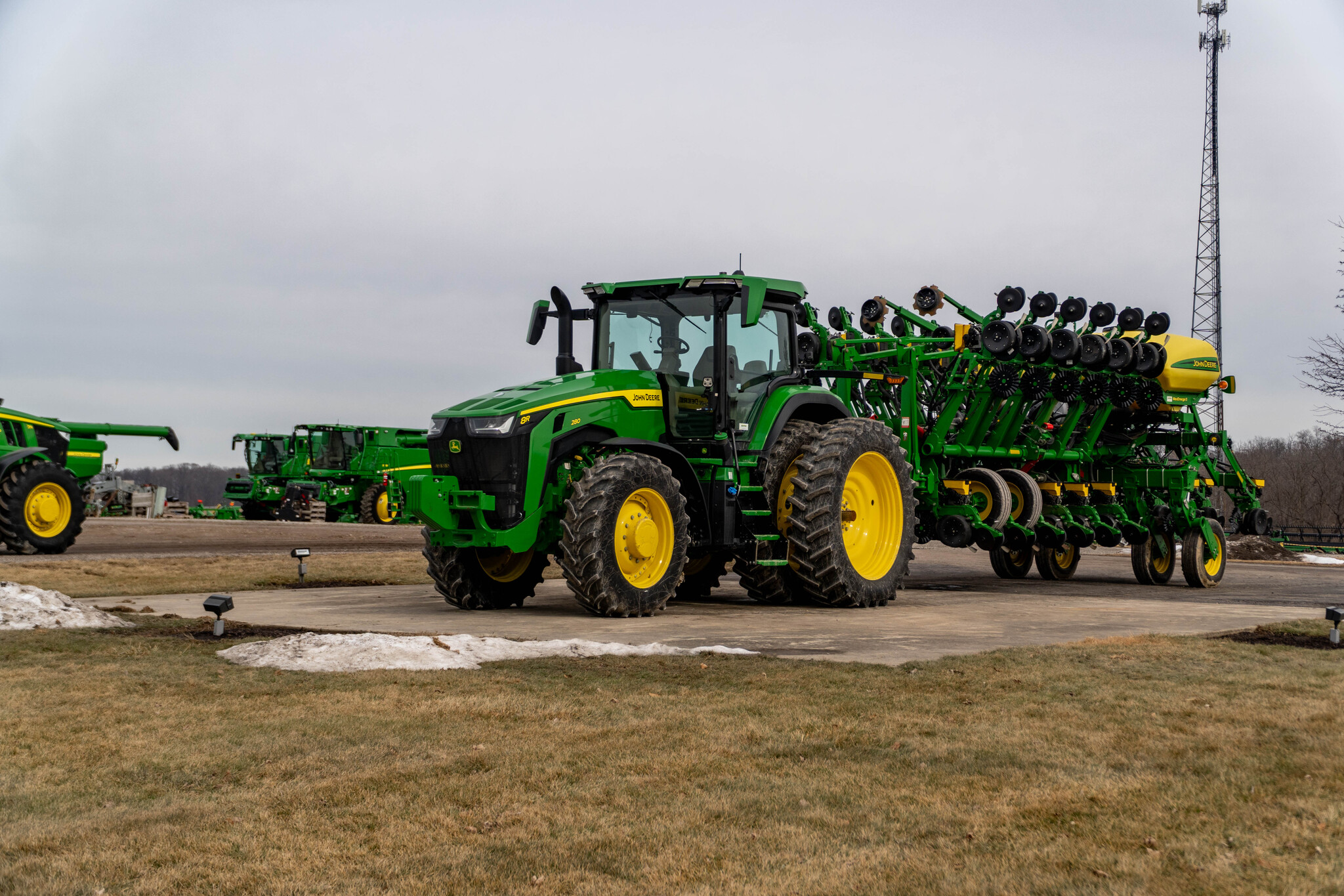 Used 2023 John Deere 8R 280 Row Crop Tractors at Koenig Equipment in Anna, OH - PhotoXL0