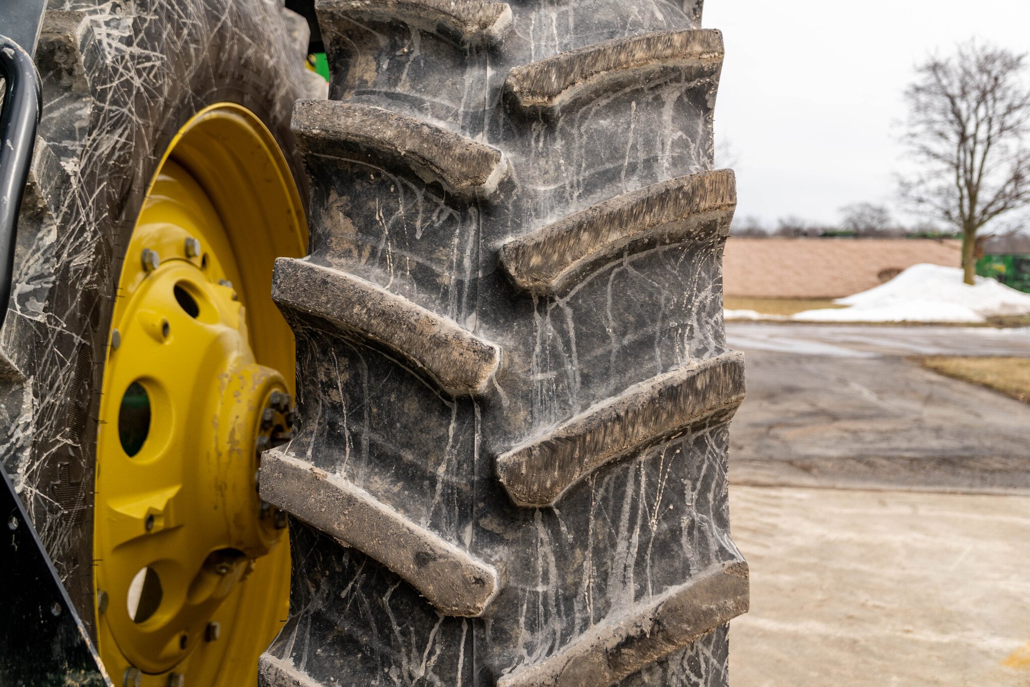 Used 2023 John Deere 8R 280 Row Crop Tractors at Koenig Equipment in Anna, OH - PhotoXL13