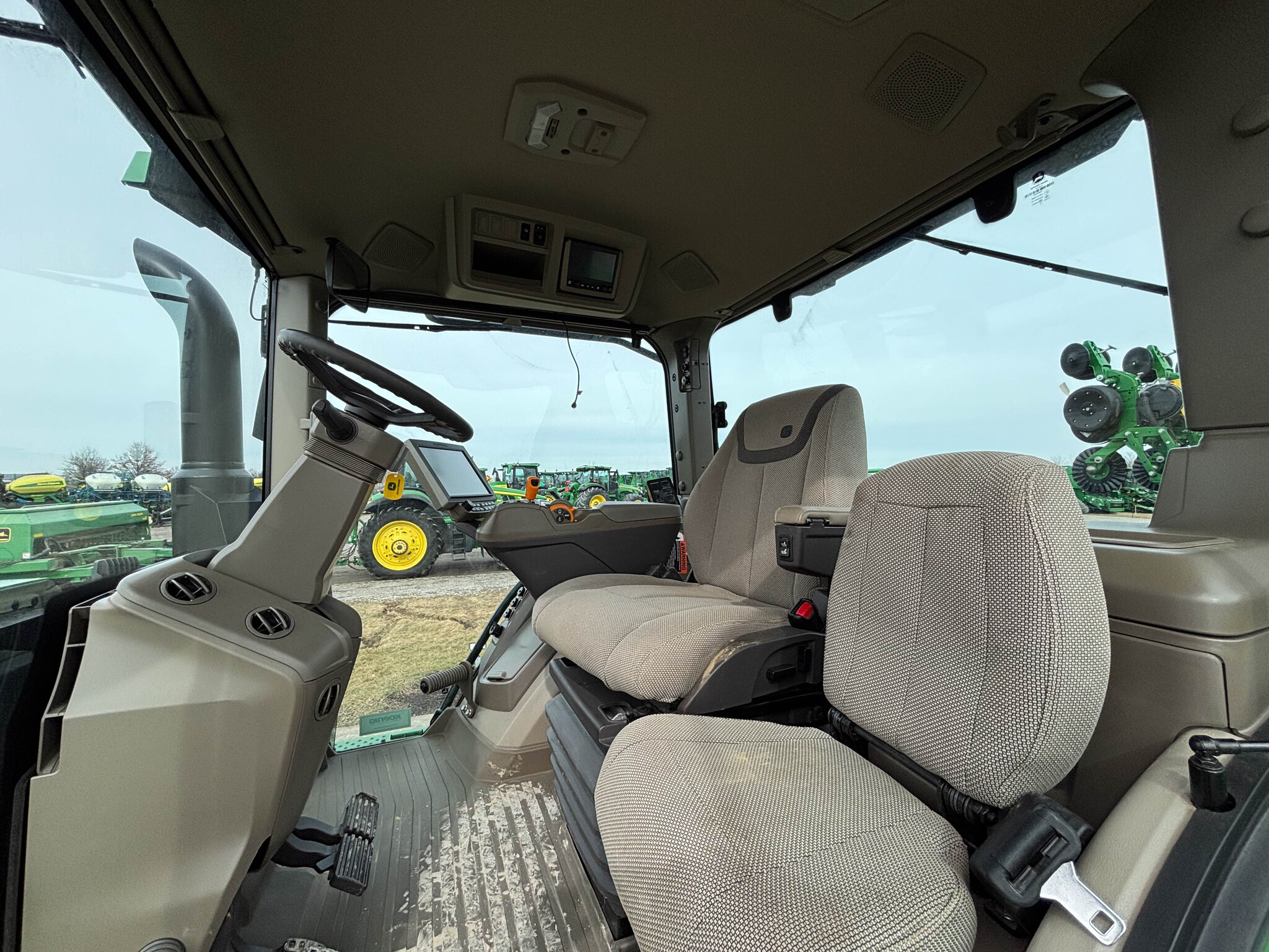 Used 2023 John Deere 8R 280 Row Crop Tractors at Koenig Equipment in Anna, OH - PhotoXL26