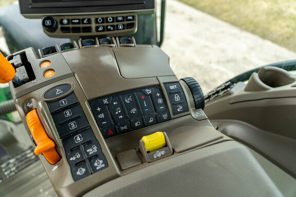 Used 2023 John Deere 8R 280 Row Crop Tractors at Koenig Equipment in Anna, OH - Photo29