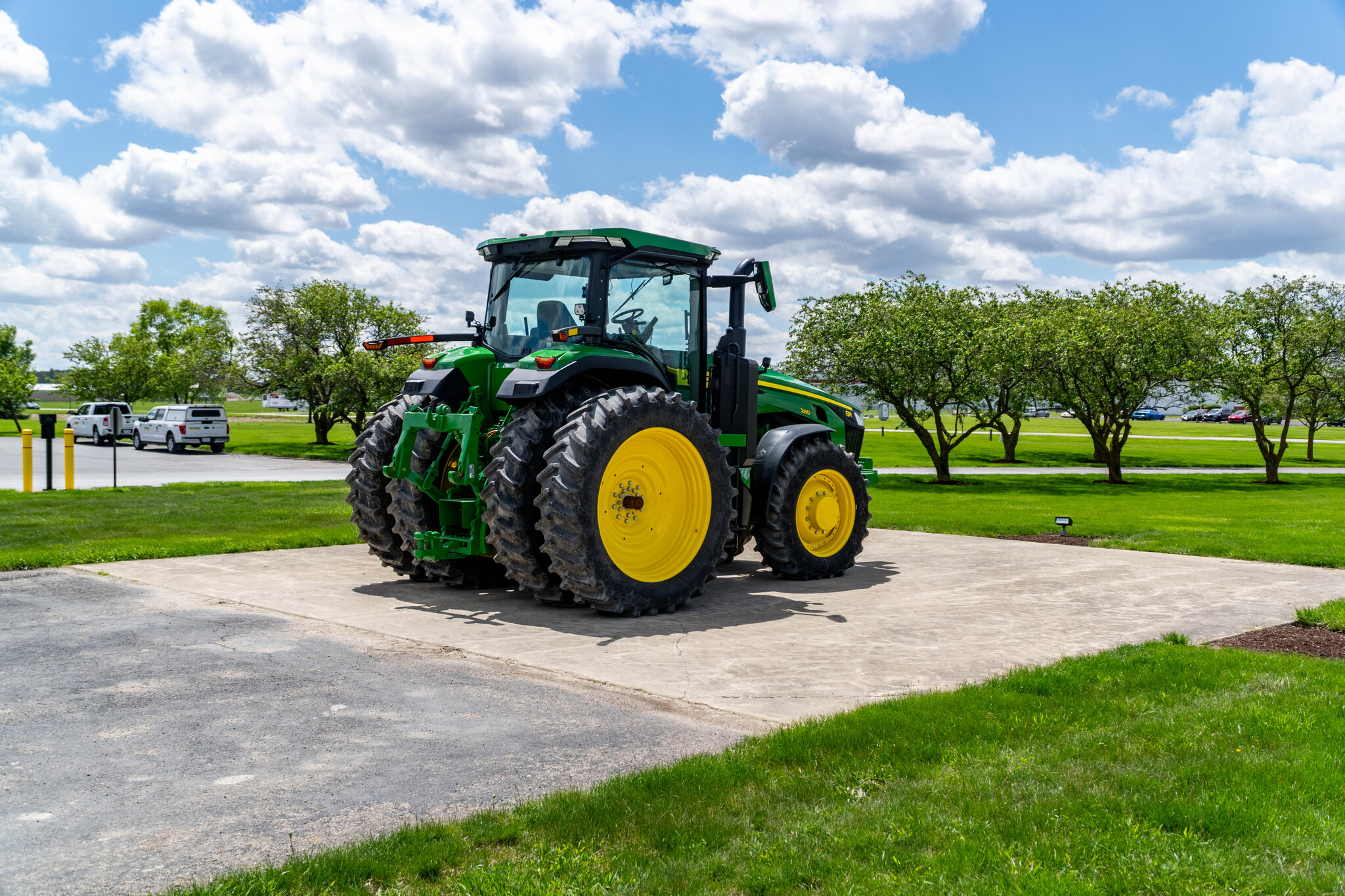 Used 2023 John Deere 8R 280 Row Crop Tractors at Koenig Equipment in Anna, OH - PhotoXL4