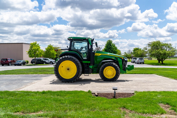 Used 2023 John Deere 8R 280 Row Crop Tractors at Koenig Equipment in Anna, OH - Photo5