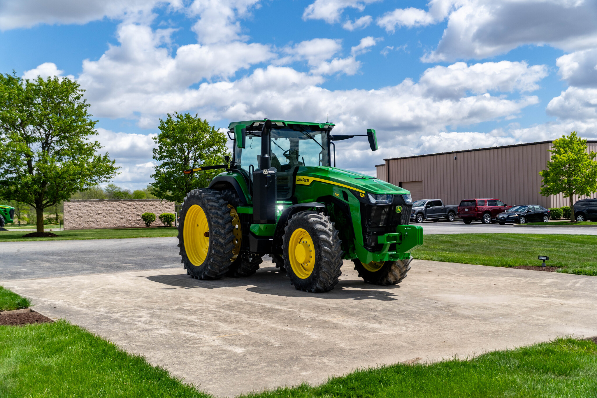 Used 2023 John Deere 8R 280 Row Crop Tractors at Koenig Equipment in Anna, OH - PhotoXL6