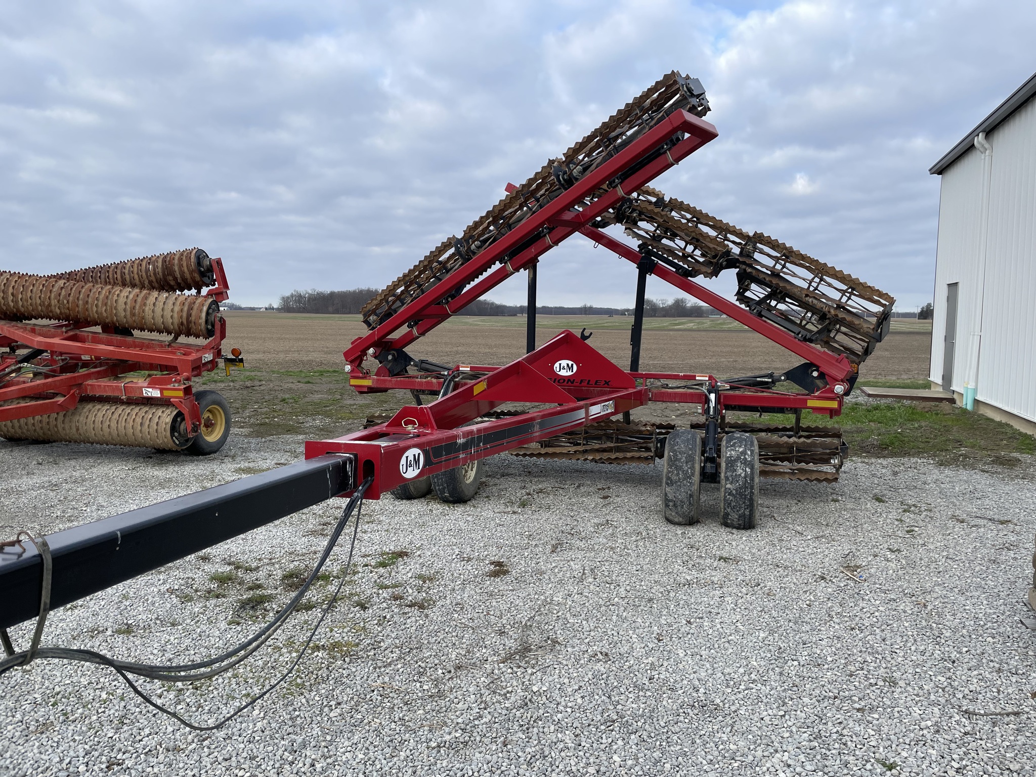 2016 J&M TF215 Image 1