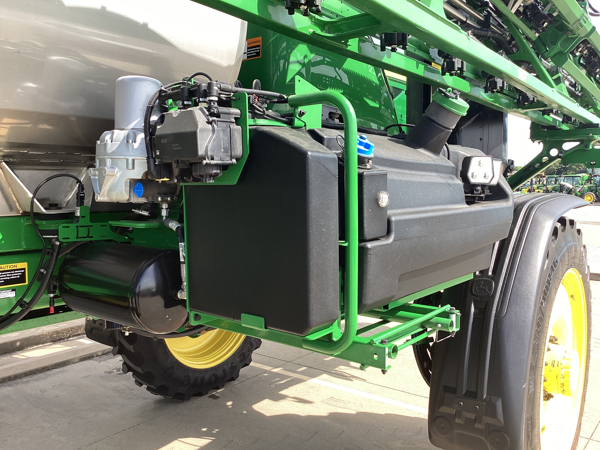 2024 John Deere 410R Image 25
