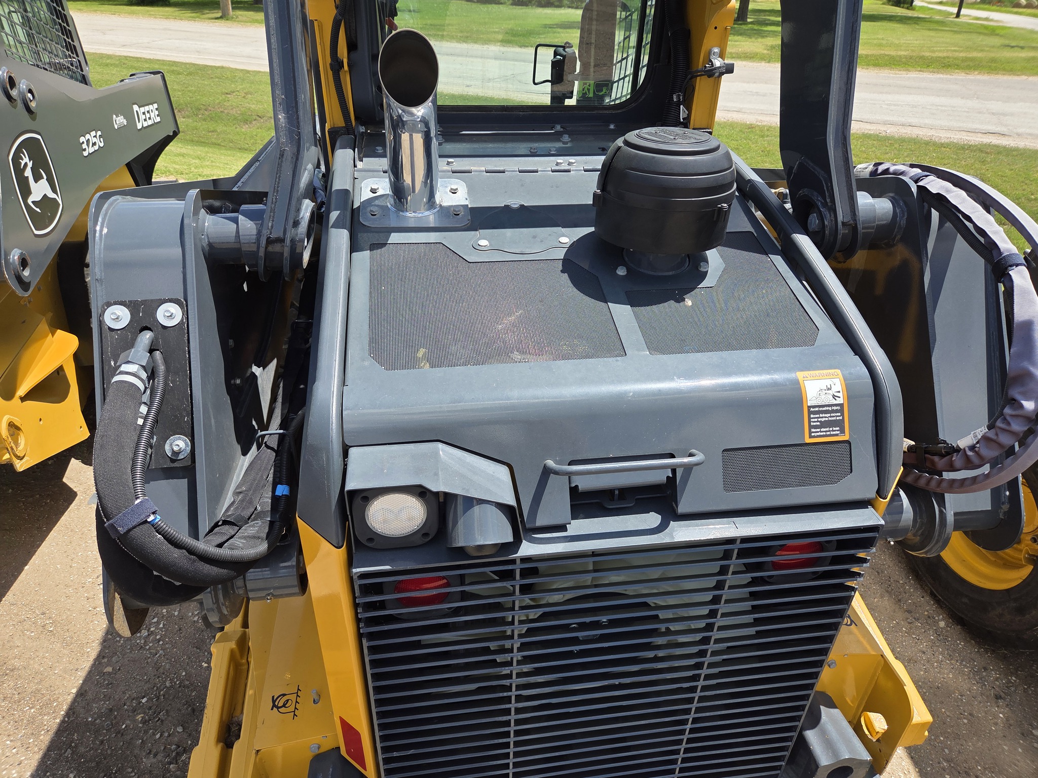 2024 John Deere 324G Image 6