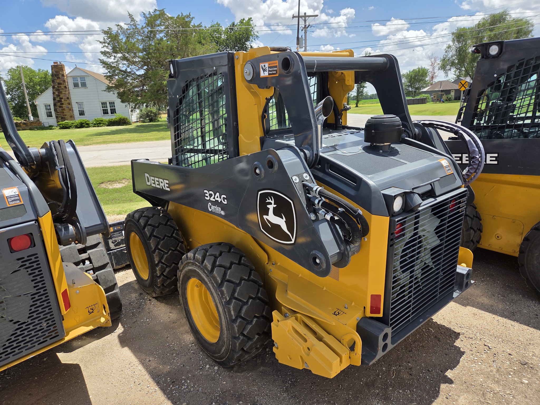 2024 John Deere 324G Image 4